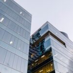 Fațade ventilate pentru clădiri de birouri – soluții eficiente